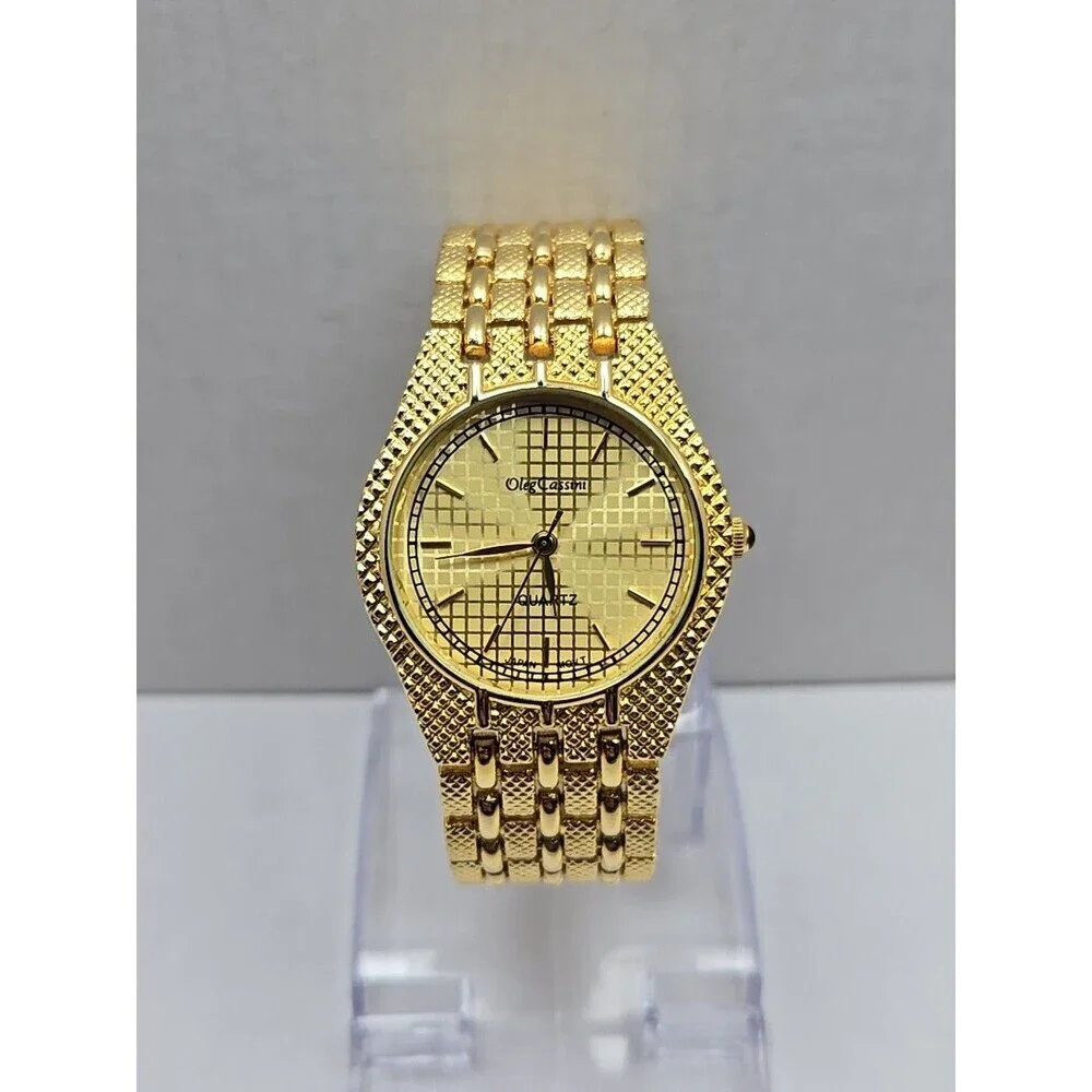 Oleg Cassini Womens Quartz Watch Gold Tone Mesh Bracelet Japan Movt New Battery